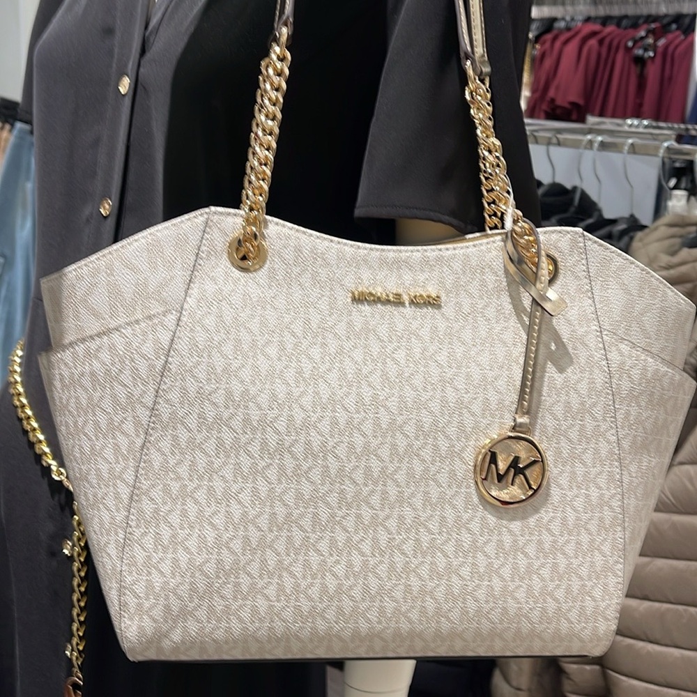 MICHAEL KORS 
Jet Set Travel Large Signature Chain Shoulder Tote Bag
Pale Gold - Picture 3 of 16